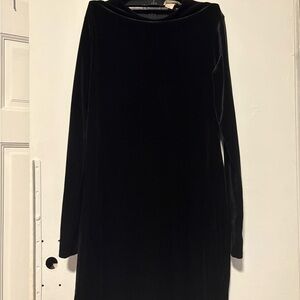 H&M Black Long Sleeve Sheath Dress Crew Neck